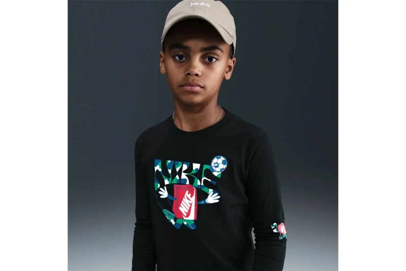 Nike Sportswear Παιδική Μακρυμάνικη Μπλούζα με Λαιμόκοψη Μαύρη
