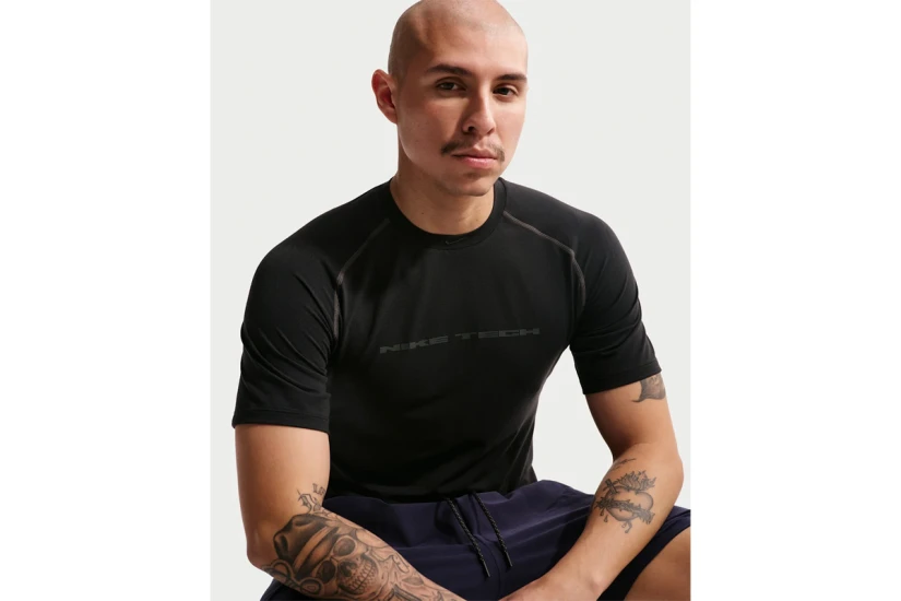 Nike Tech Dri-FIT Ανδρικό Κοντομάνικο T-Shirt Μαύρο, Ανθρακί