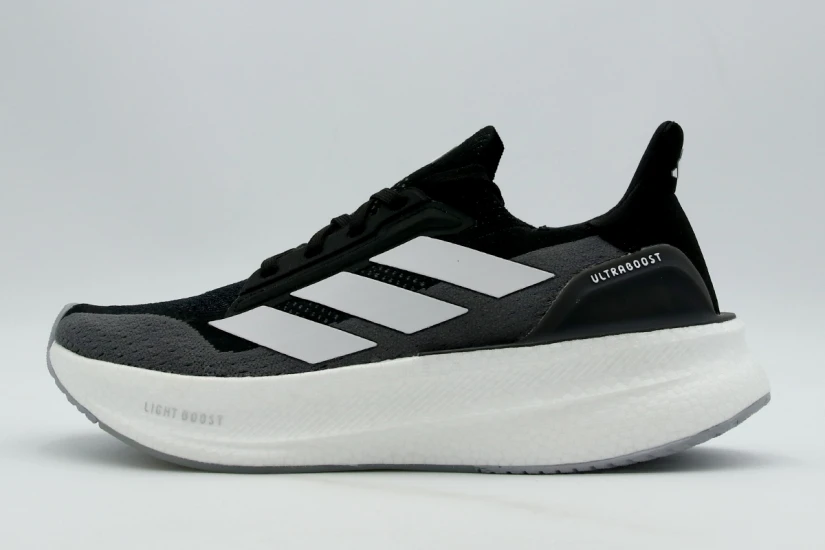 Adidas Performance Ultraboost 5X Αθλητικά Παπούτσια για Τρέξιμο Μαύρα, Γκρι Σκούρο, Λευκά
