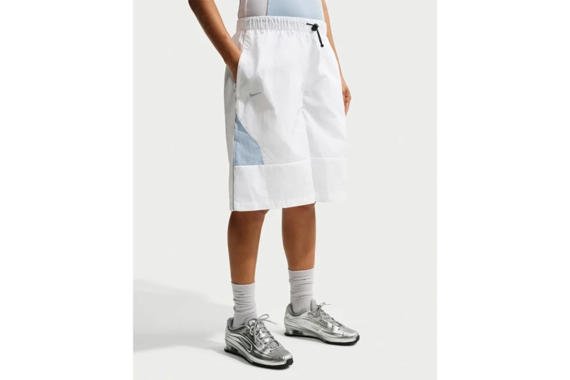 Nike Sportswear Woven Γυναικεία Αθλητική Βερμούδα Λευκή, Σιέλ