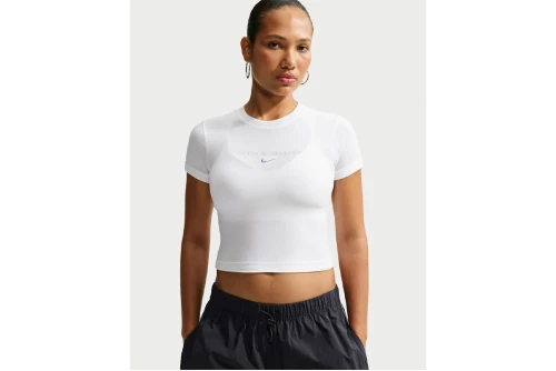 Nike Sportswear T-Shirt Γυναικείο (IO8384 100)