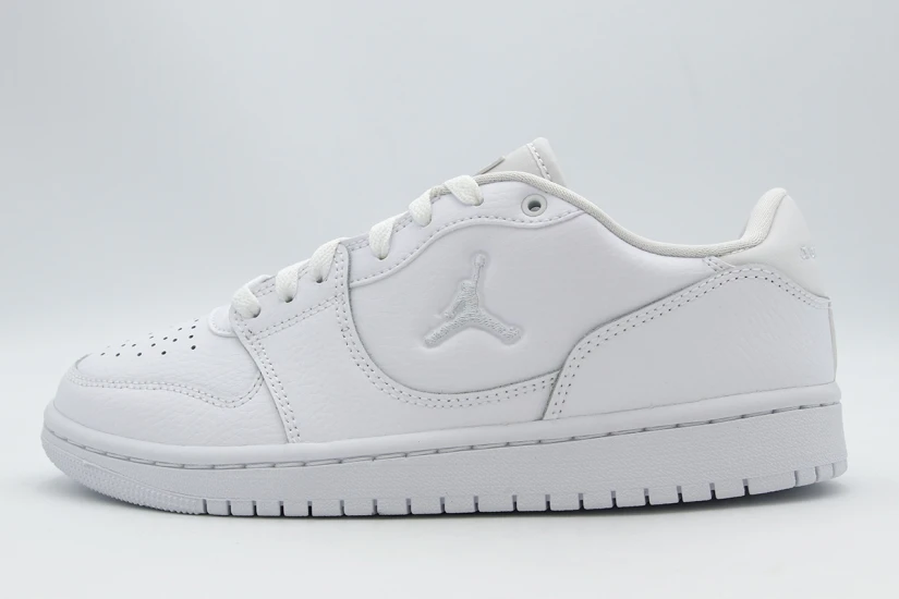 Jordan Court Connect Low Gs (IQ6016 100)