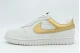 Jordan Air Skyline Low Γυναικεία Sneakers Λευκά, Χρυσά
