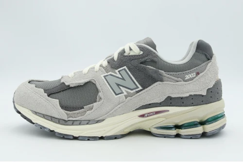 New Balance 2002R Sneakers (M2002RDA)