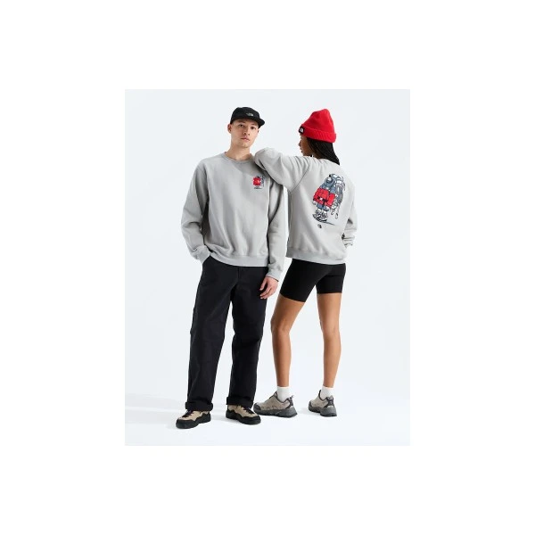 The North Face Gear Up Get Out Graphic Μπλούζα Με Λαιμόκοψη (NF0A8JB52MB1)