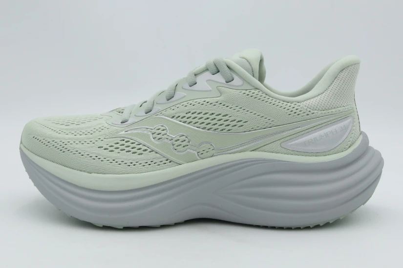 Saucony Triumph 24 Γυναικεία Αθλητικά Παπούτσια για Τρέξιμο Φυστικί