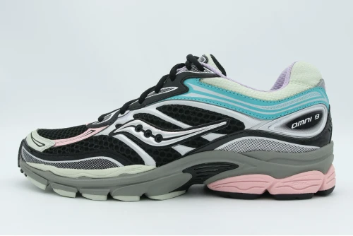 Saucony Originals Progrid Omni 9 Sneakers (S101245-1029)
