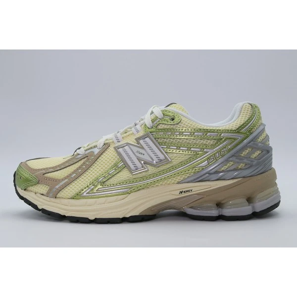 New Balance 1906R Sneakers (U1906RND)