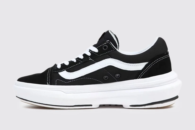 Vans Old Skool Over Sneakers (VN0A7Q5EBA21)