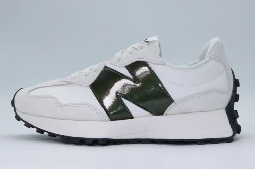 New Balance 327 Sneakers (WS327JWA)