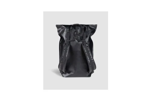 Arena Dry Backpack 30L (011056 100)