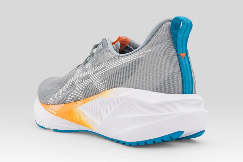 ASICS Novablast 5 Ανδρικά Αθλητικά Παπούτσια για Τρέξιμο