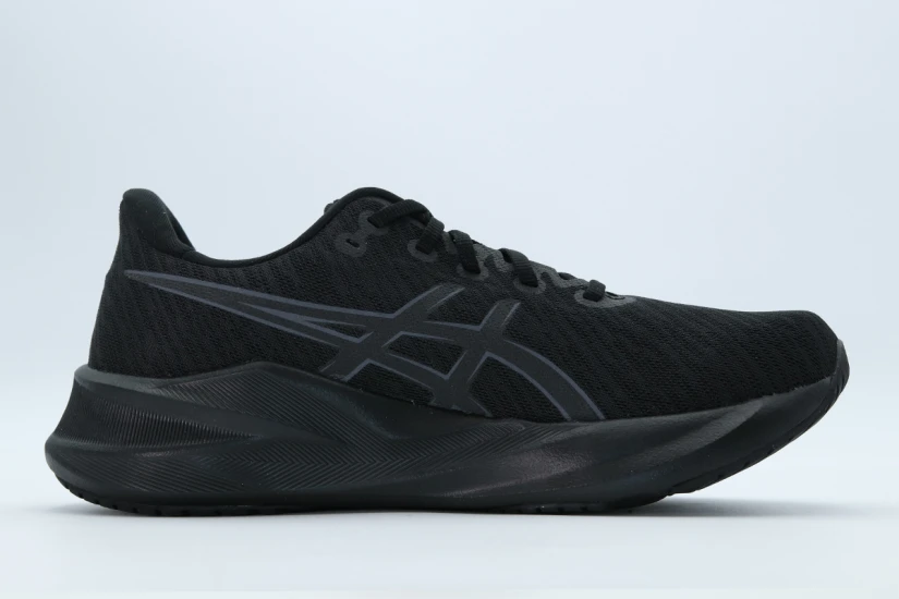 ASICS Versablast 4 Ανδρικά Αθλητικά Παπούτσια για Τρέξιμο Μαύρα