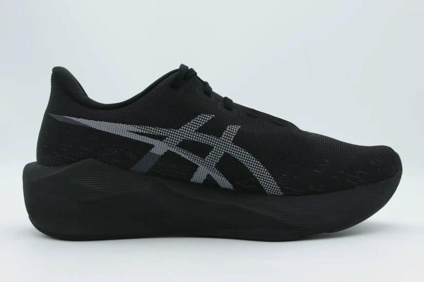 ASICS Novablast 6 Ανδρικά Αθλητικά Παπούτσια για Τρέξιμο Μαύρα, Γκρι
