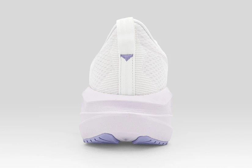 ASICS Novablast 5 Αθλητικά Παπούτσια για Τρέξιμο Λευκά, Λιλά