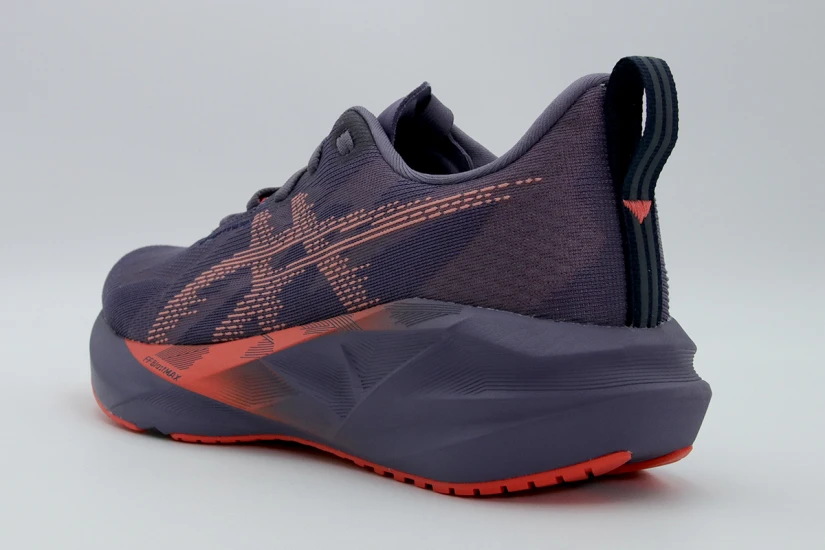 ASICS Novablast 5 Αθλητικά Παπούτσια για Τρέξιμο Μωβ, Κοραλλί