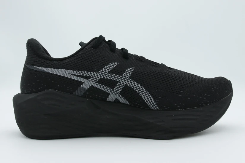 ASICS Novablast 6 Γυναικεία Αθλητικά Παπούτσια για Τρέξιμο Μαύρα, Γκρι