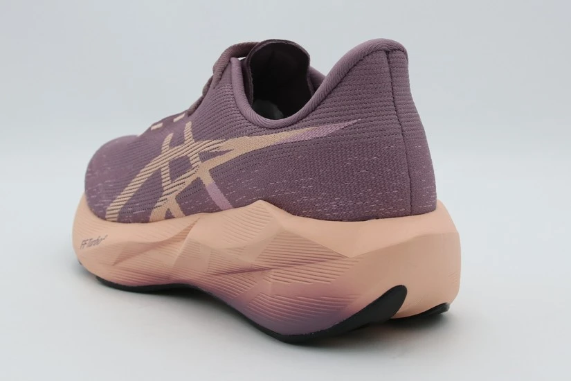 ASICS Novablast 6 Γυναικεία Αθλητικά Παπούτσια για Τρέξιμο Μωβ, Σομόν