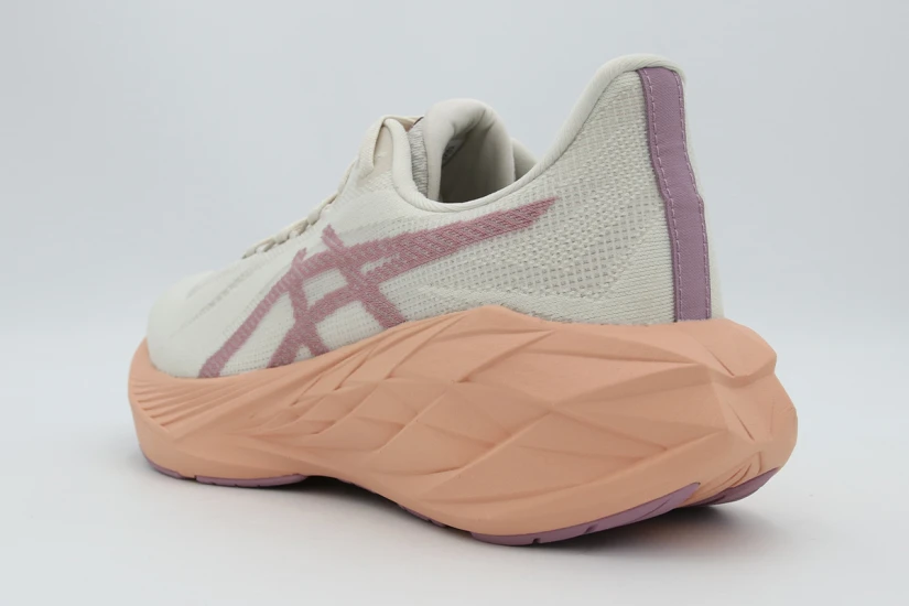 ASICS Dynablast 6 Γυναικεία Αθλητικά Παπούτσια για Τρέξιμο Μπεζ, Σομόν