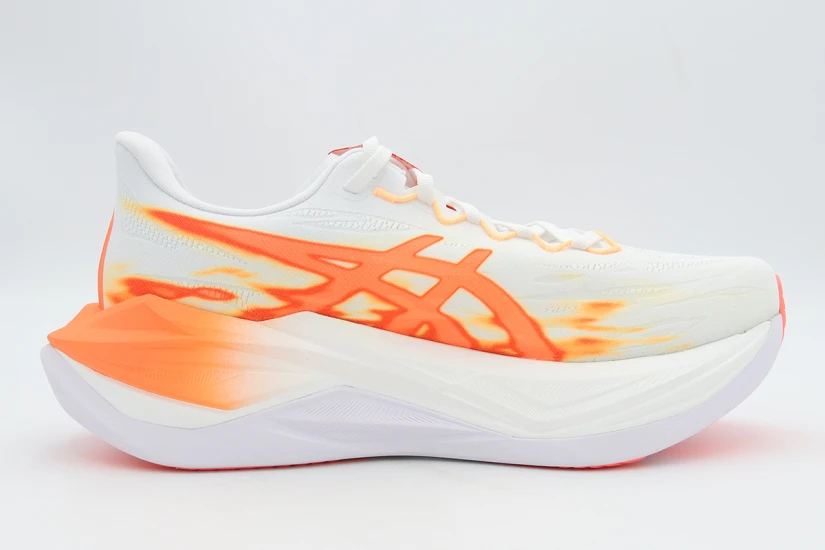ASICS Superblast 3 Unisex Αθλητικά Παπούτσια για Τρέξιμο Πορτοκαλί, Λευκά