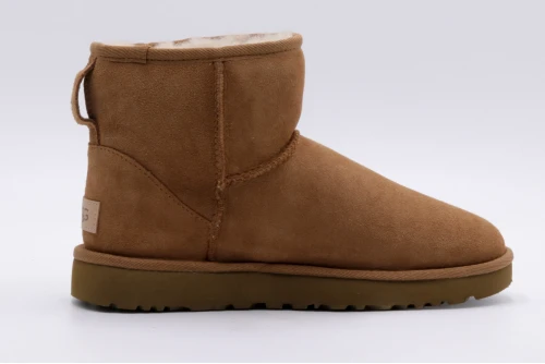 Ugg Classic Mini Ii Μποτάκια Μόδας (1016222 CHE)