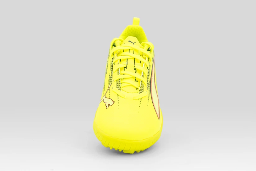 Puma Ultra 6 Play TT Ποδοσφαιρικά Παπούτσια με Σχάρα Κίτρινα, Μαύρα