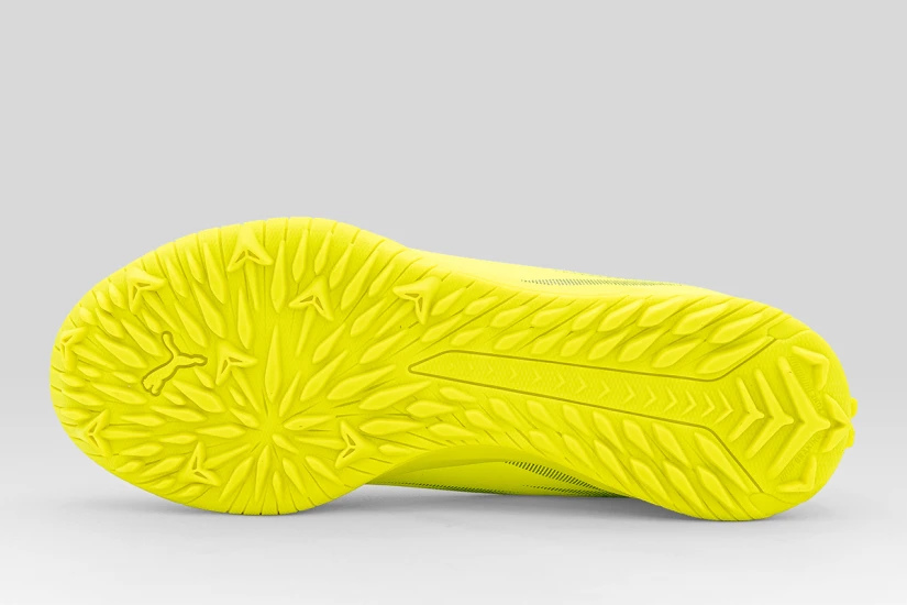 Puma Ultra 6 Play TT Ποδοσφαιρικά Παπούτσια με Σχάρα Κίτρινα, Μαύρα