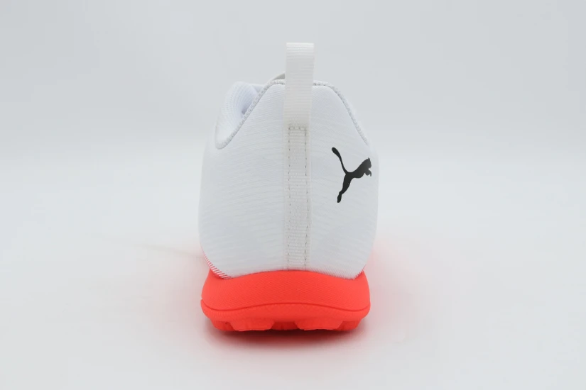 Puma Ultra 7 Play TT Παιδικά Ποδοσφαιρικά Παπούτσια με Σχάρα Λευκά, Κοραλλί
