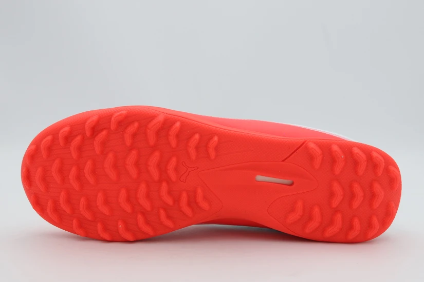 Puma Ultra 7 Play TT Παιδικά Ποδοσφαιρικά Παπούτσια με Σχάρα Λευκά, Κοραλλί
