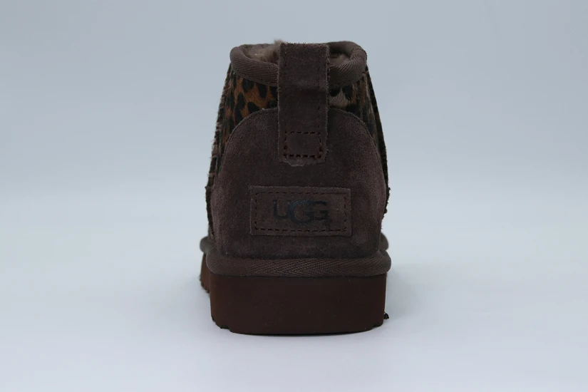 Ugg Classic Ultra Mini Caspian Γυναικεία Μποτάκια Καφέ, Μαύρα