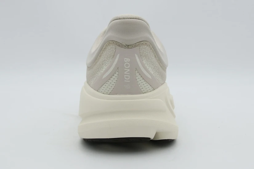 Hoka One One Bondi 9 Ανδρικά Αθλητικά Παπούτσια για Τρέξιμο Μπεζ, Μαύρα, Εκρού