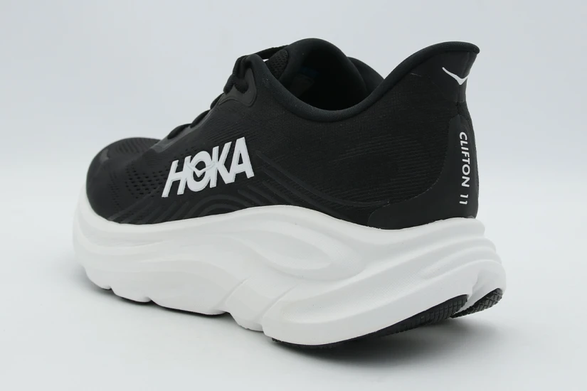 Hoka One One Clifton 11 Ανδρικά Αθλητικά Παπούτσια για Τρέξιμο Μαύρα, Λευκά