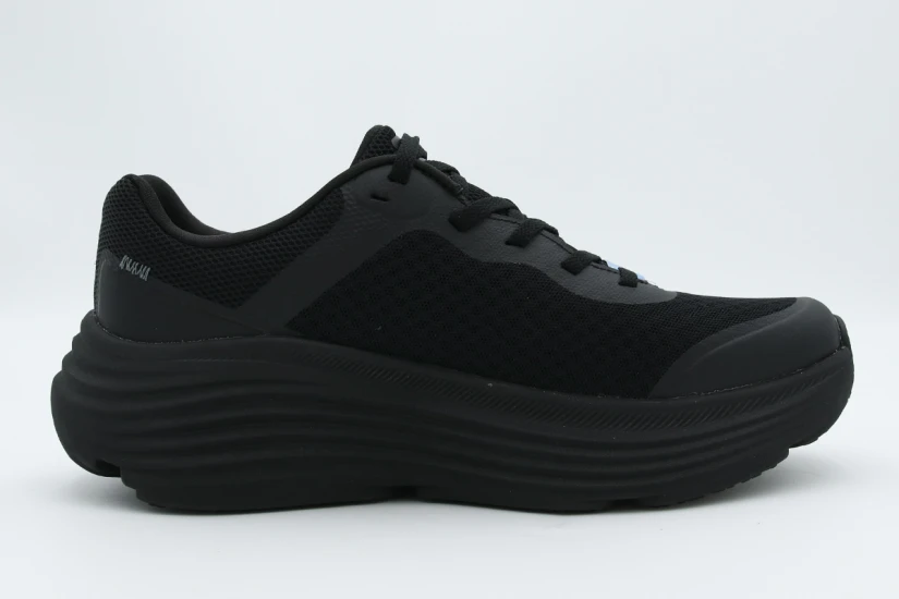 Skechers Max Cushioning Endeavour Sneakers (129470-BBK)