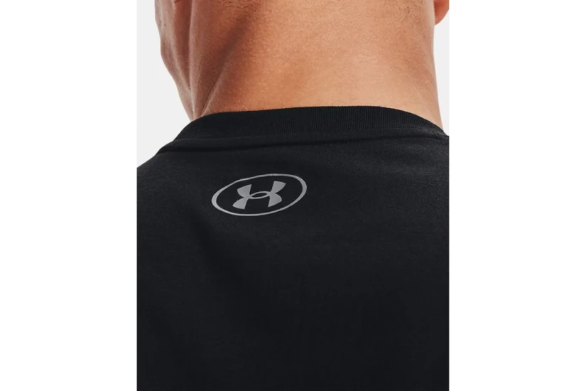 Under Armour Left Chest Cut - Off Ανδρική Αμάνικη Μπλούζα Μαύρη