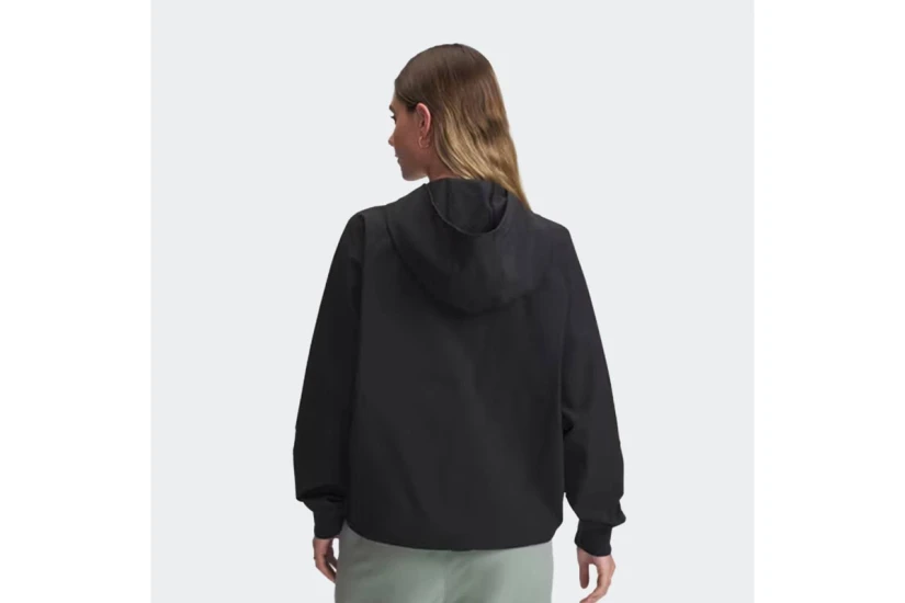 Under Armour Woven Γυναικείο Αντιανεμικό Μπουφάν Μαύρο