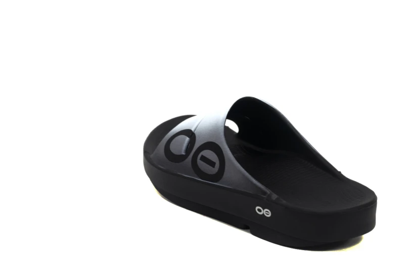 Oofos Ooahh Sport Παντόφλες Αποκατάστασης (1500 GRAY-WHITE)