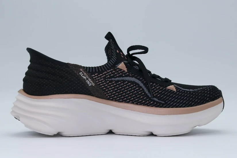 Skechers D Lux Vapor Evening Glowing Sneakers Μαύρα, Μπρονζέ, Εκρού