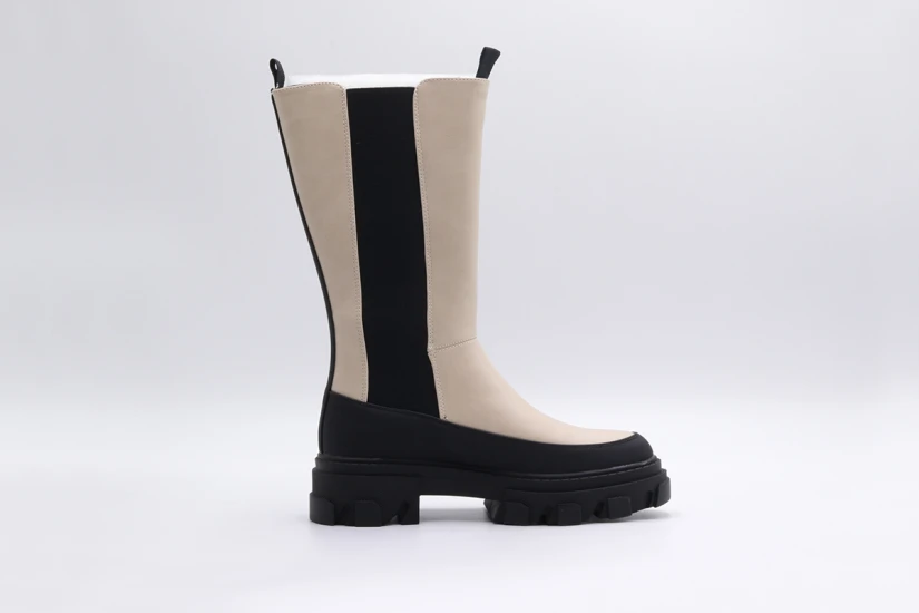 Only Tola-7 Tall Pu Chunky Boot (15271827 BELGE)