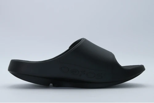 Oofos Ooahh Sport Flex Παντόφλες (1550 MATTE BLACK)