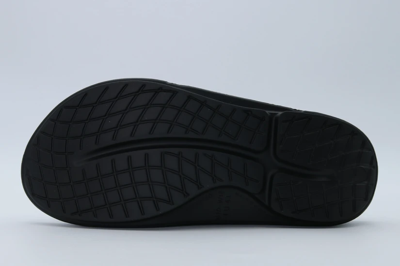 Oofos Ooahh Sport Flex Unisex Παντόφλες Μαύρες