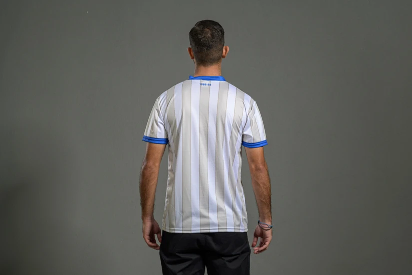 PAS Giannina F.C. Retro Ποδοσφαιρική Φανέλα 1985-86 Λευκή, Μπεζ, Μπλε