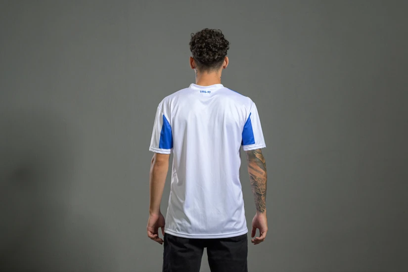 PAS Giannina F.C. Retro Ποδοσφαιρική Φανέλα 1996-97 Λευκή, Μπλε, Κόκκινη