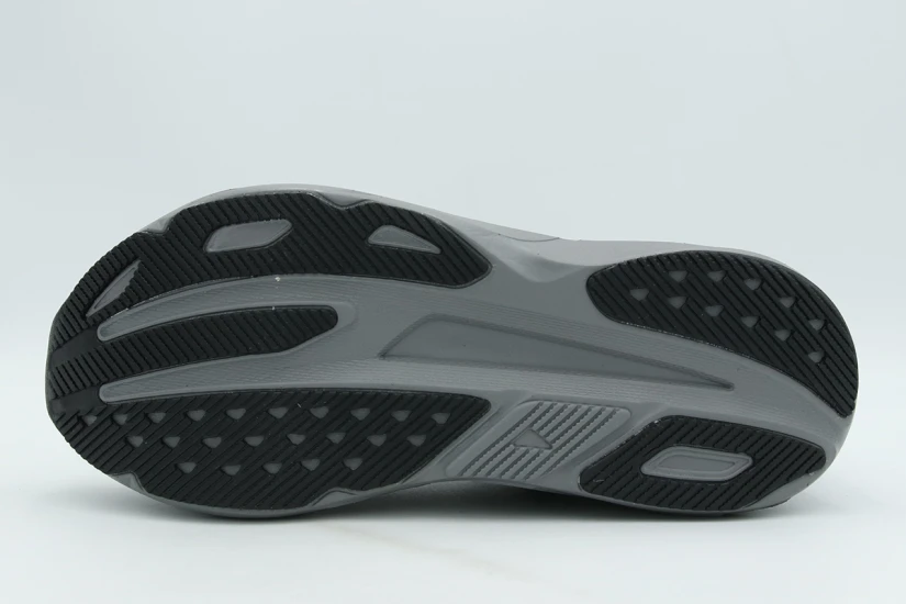 Fila Born 2 Nanobionic Ανδρικά Αθλητικά Παπούτσια για Τρέξιμο Μαύρα, Γκρι