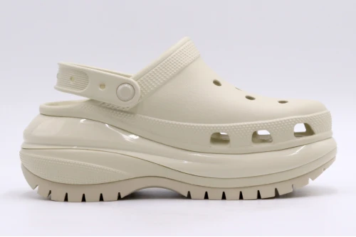 Crocs Mega Crush Clog (207988-2Y2)