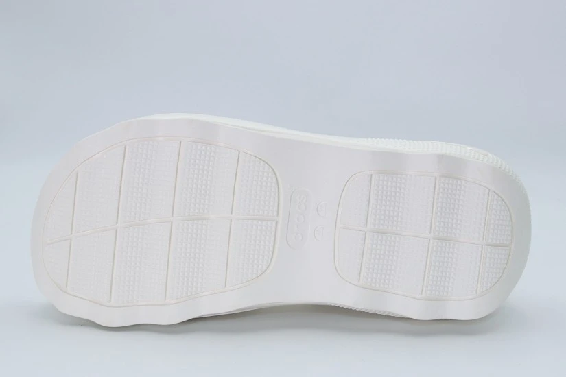 Crocs Mega Crush Triple Strap Σανδάλια Λευκά