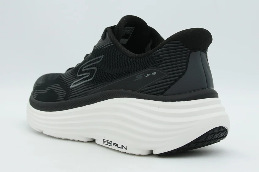 Skechers Max Cushioning Endeavour Sequoya Sneakers (220607-BLK)