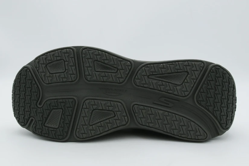 Skechers Max Cushioning Endeavour Ανδρικά Sneakers Λαδί