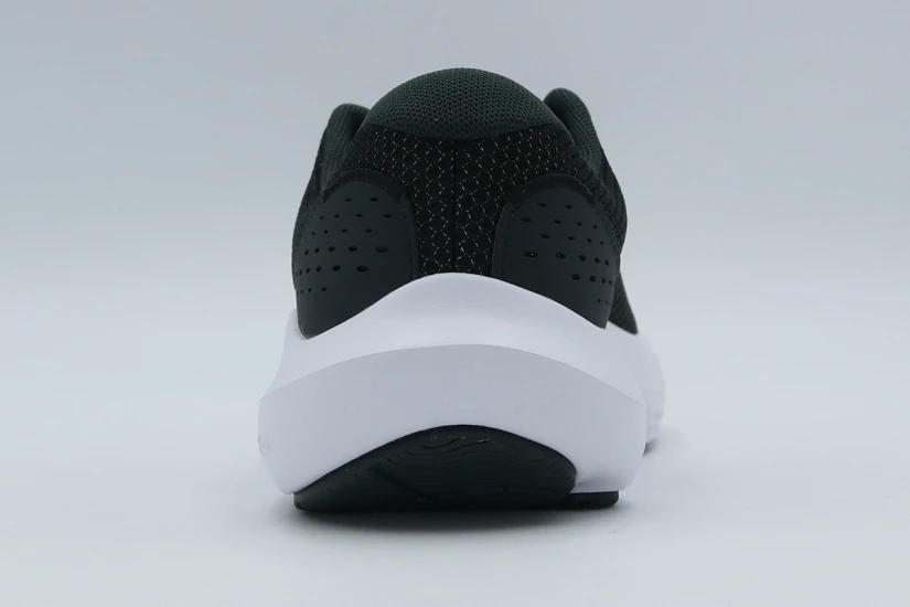 Under Armour Charged Surge 4 Αθλητικά Παπούτσια για Τρέξιμο