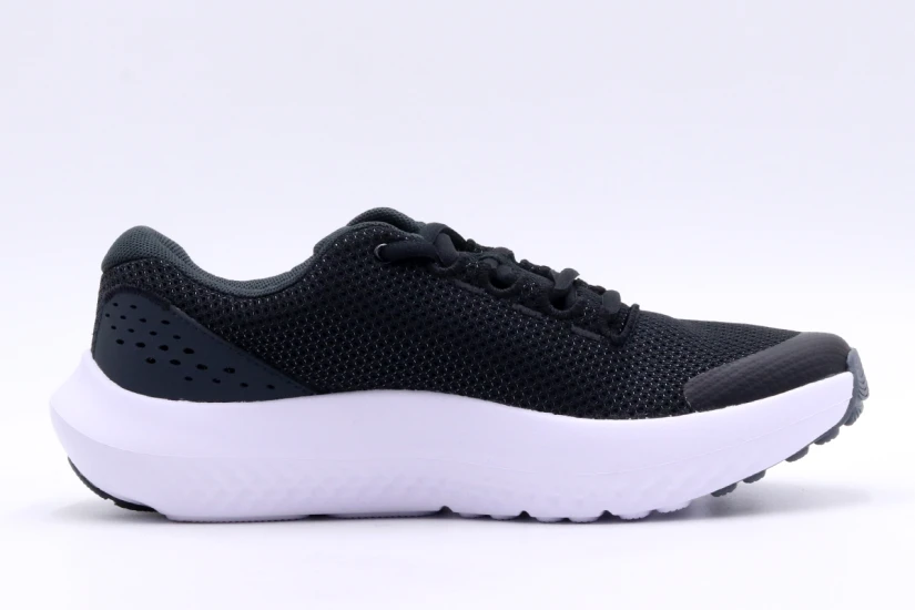 Under Armour BGS Surge 4 Παιδικά Αθλητικά Παπούτσια Για Τρέξιμο