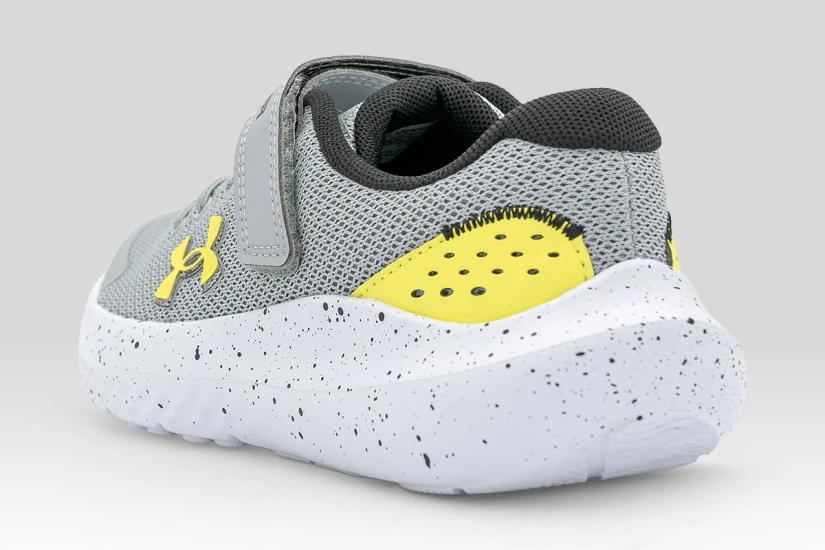 Under Armour Surge 4 AC Παιδικά Αθλητικά Παπούτσια για Τρέξιμο
